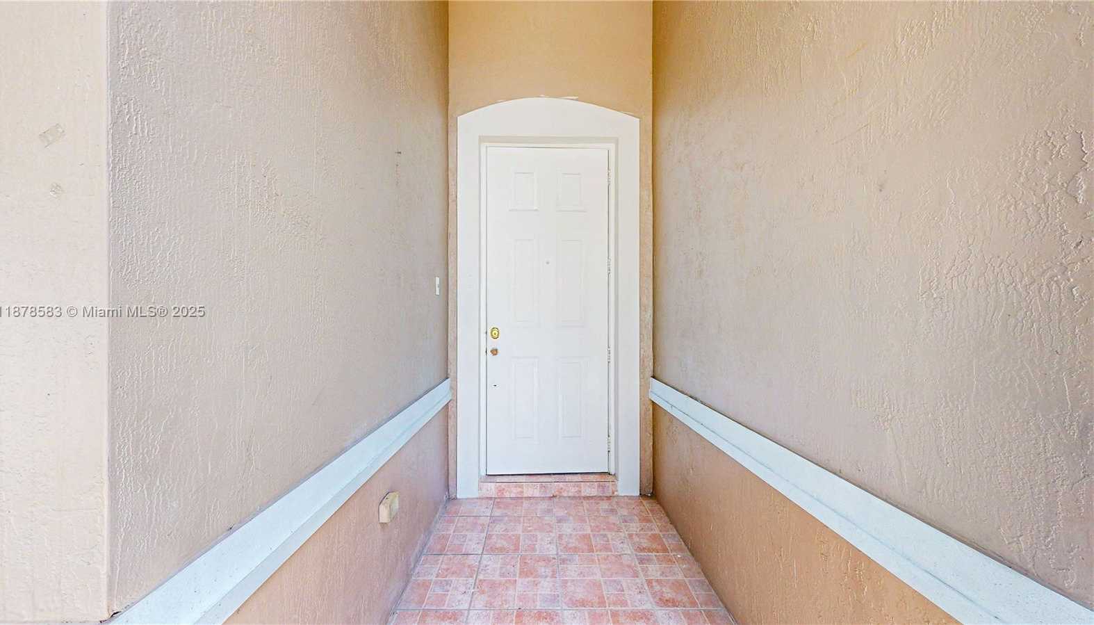 Small Image of 27345 SOUTH WEST 138TH CT, Homestead Number 3