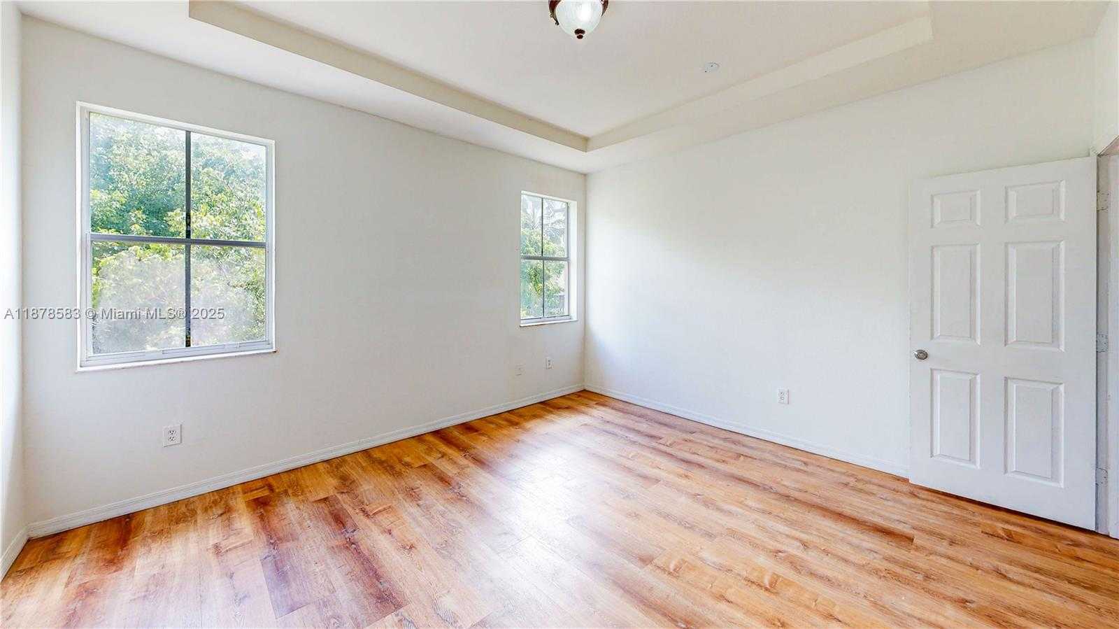 Small Image of 27345 SOUTH WEST 138TH CT, Homestead Number 31