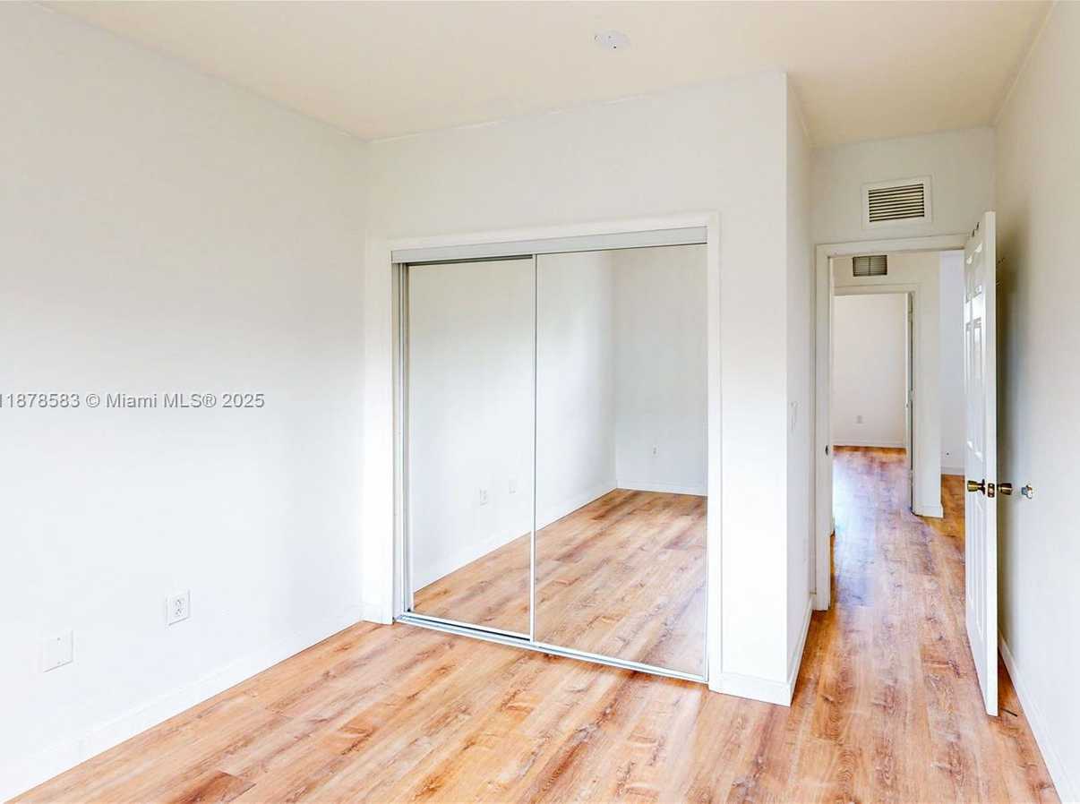 Small Image of 27345 SOUTH WEST 138TH CT, Homestead Number 42