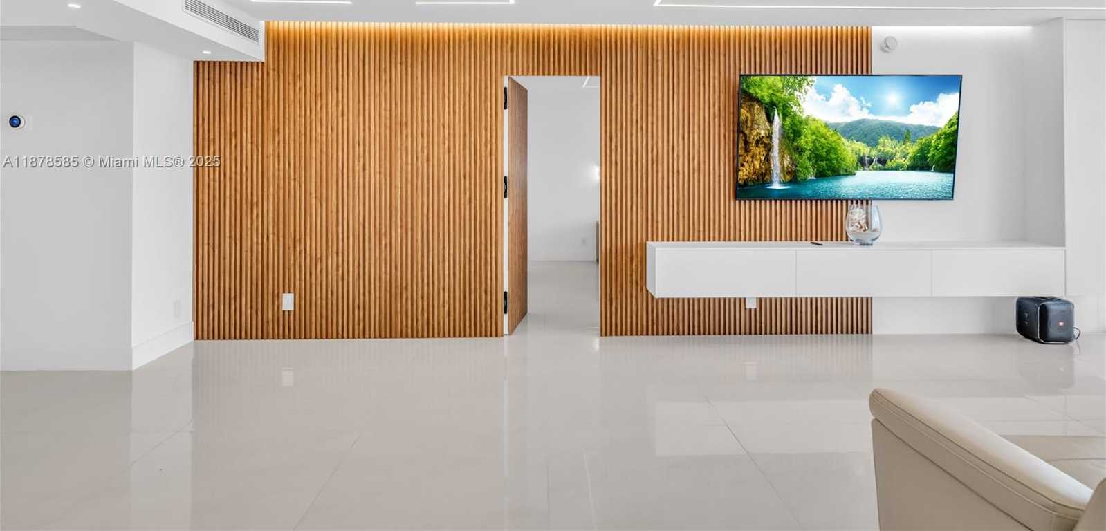 Small Image of 2201 SOUTH OCEAN DR #2808, Hollywood Number 12