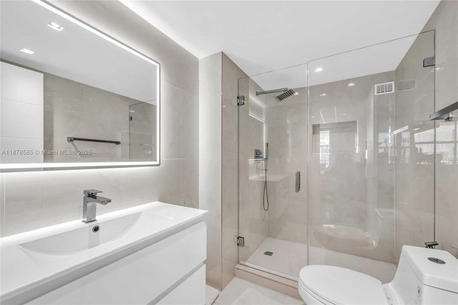 Small Image of 2201 SOUTH OCEAN DR #2808, Hollywood Number 21