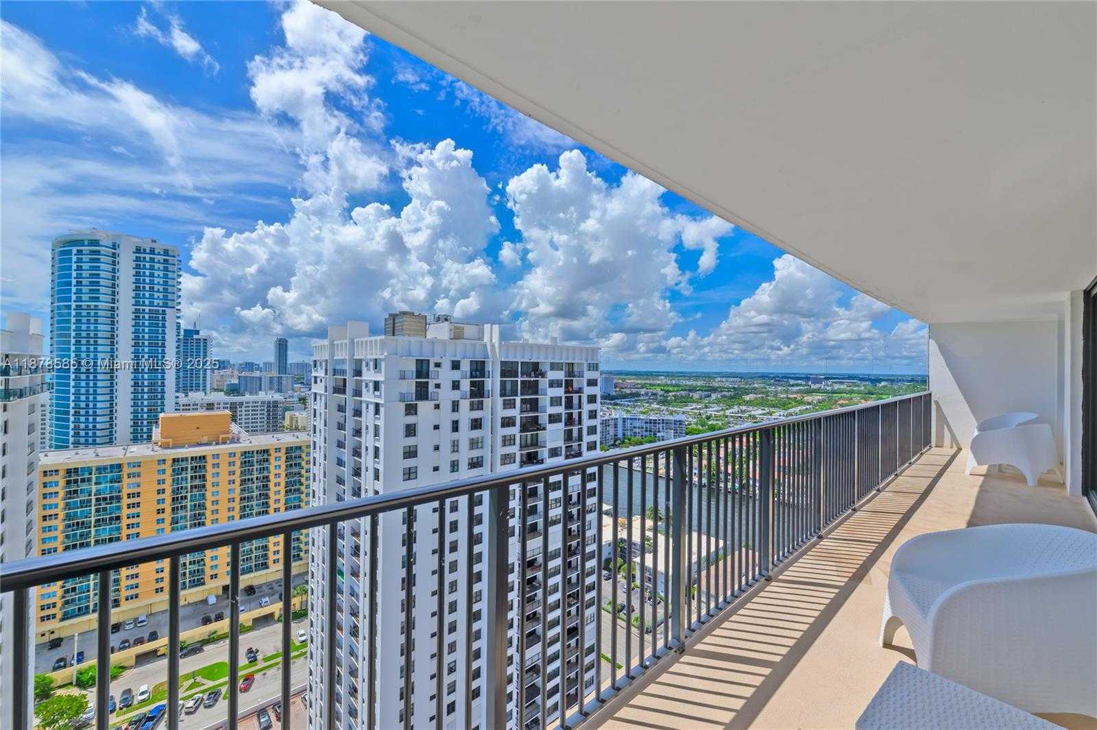 Small Image of 2201 SOUTH OCEAN DR #2808, Hollywood Number 30