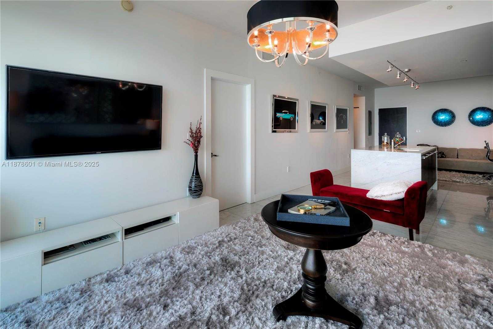 Small Image of 900 BISCAYNE BLVD #4003, Miami Number 14
