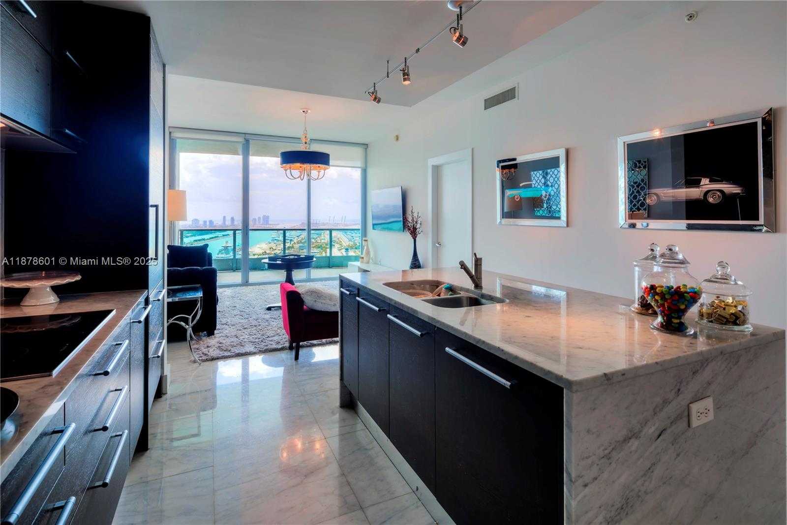 Small Image of 900 BISCAYNE BLVD #4003, Miami Number 8