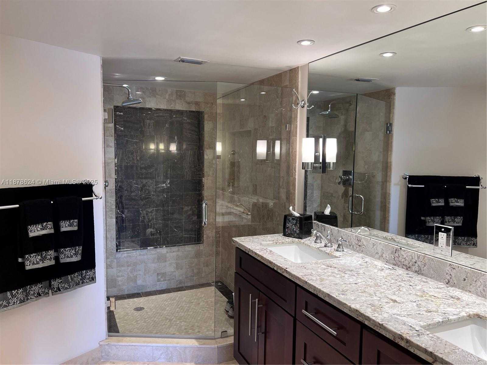 Small Image of 3530 MYSTIC POINTE DR #1212, Aventura Number 10