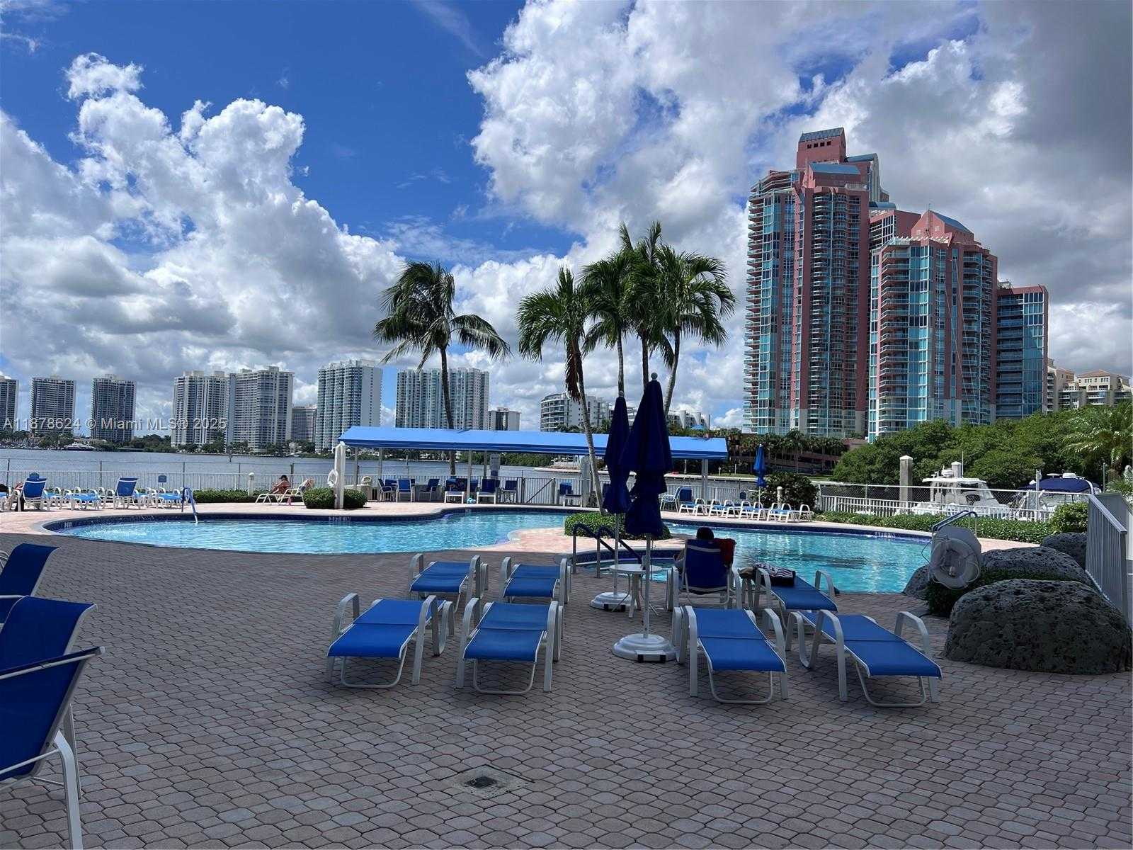Small Image of 3530 MYSTIC POINTE DR #1212, Aventura Number 12