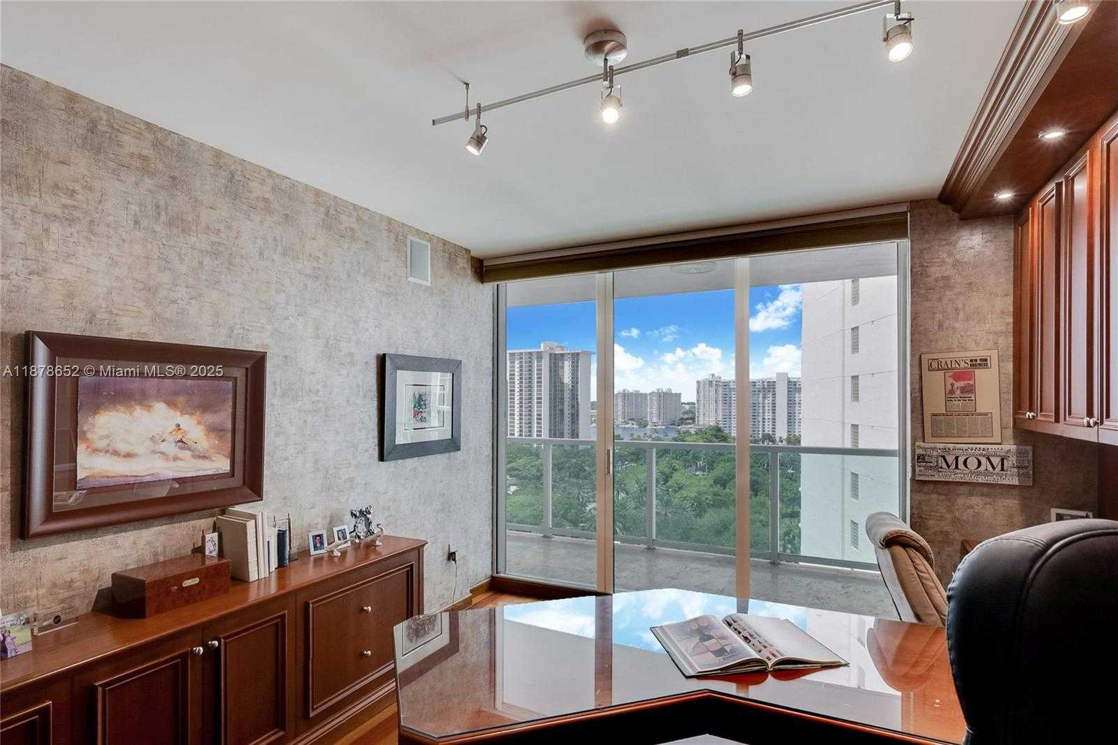 Small Image of 3201 NORTH EAST 183RD ST #1502, Aventura Number 12