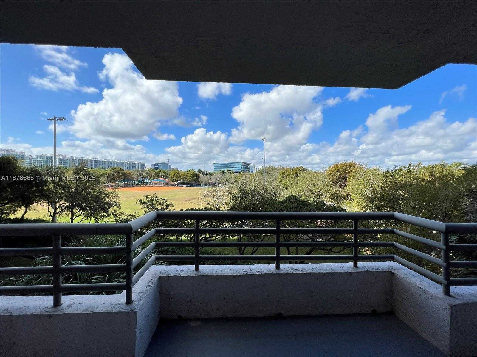 Small Image of 3300 NORTH EAST 191ST ST #406, Aventura Number 21