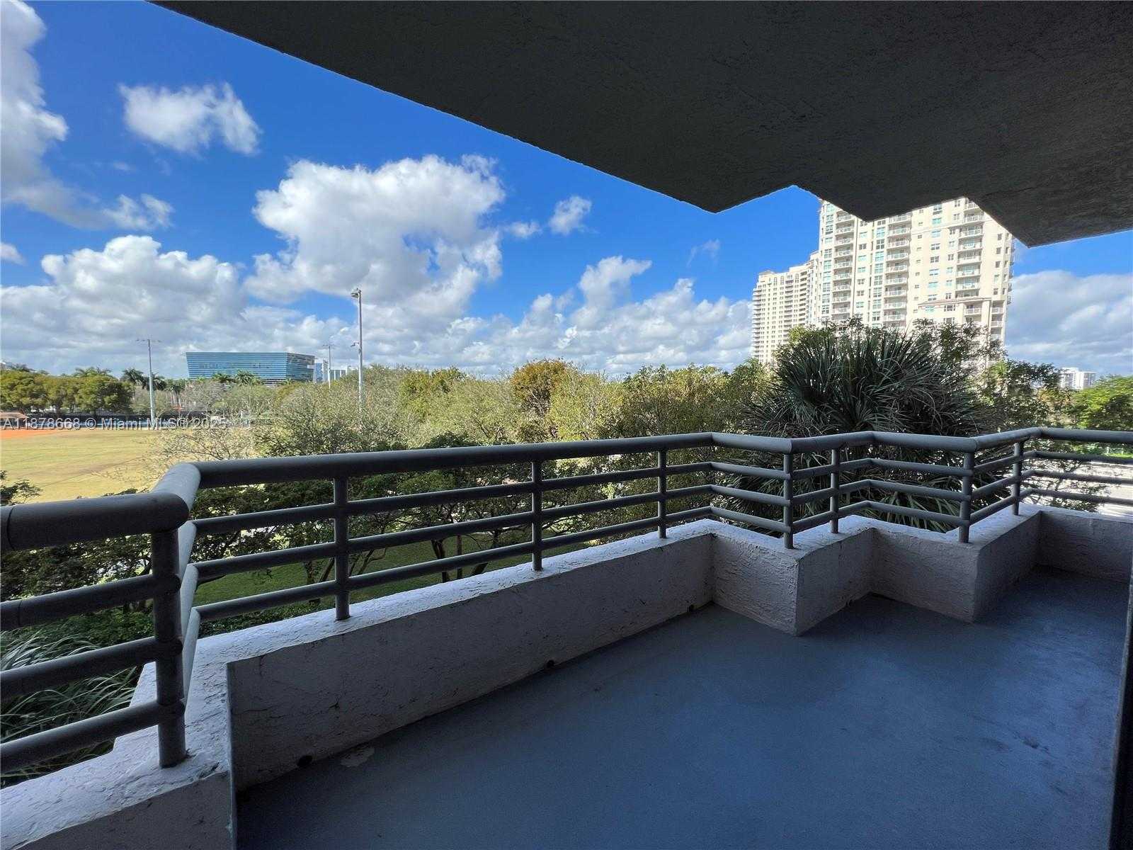 Small Image of 3300 NORTH EAST 191ST ST #406, Aventura Number 22
