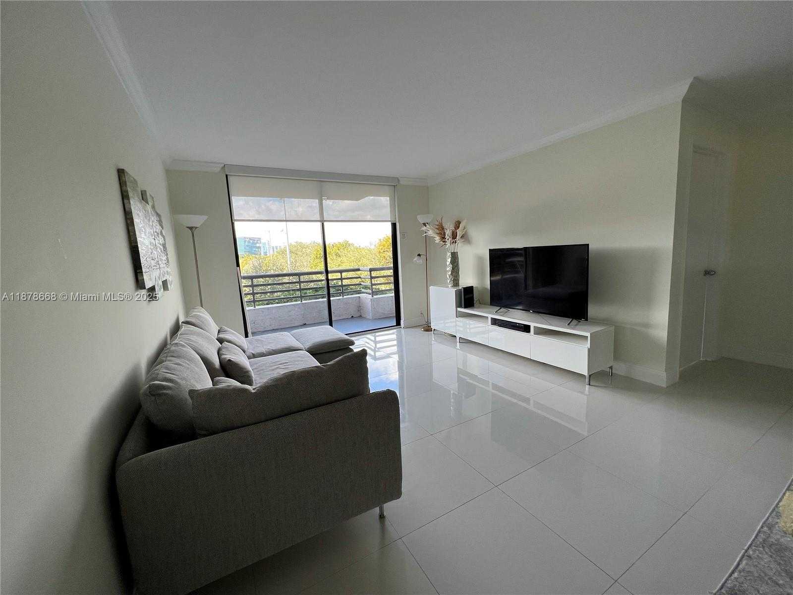 Small Image of 3300 NORTH EAST 191ST ST #406, Aventura Number 6