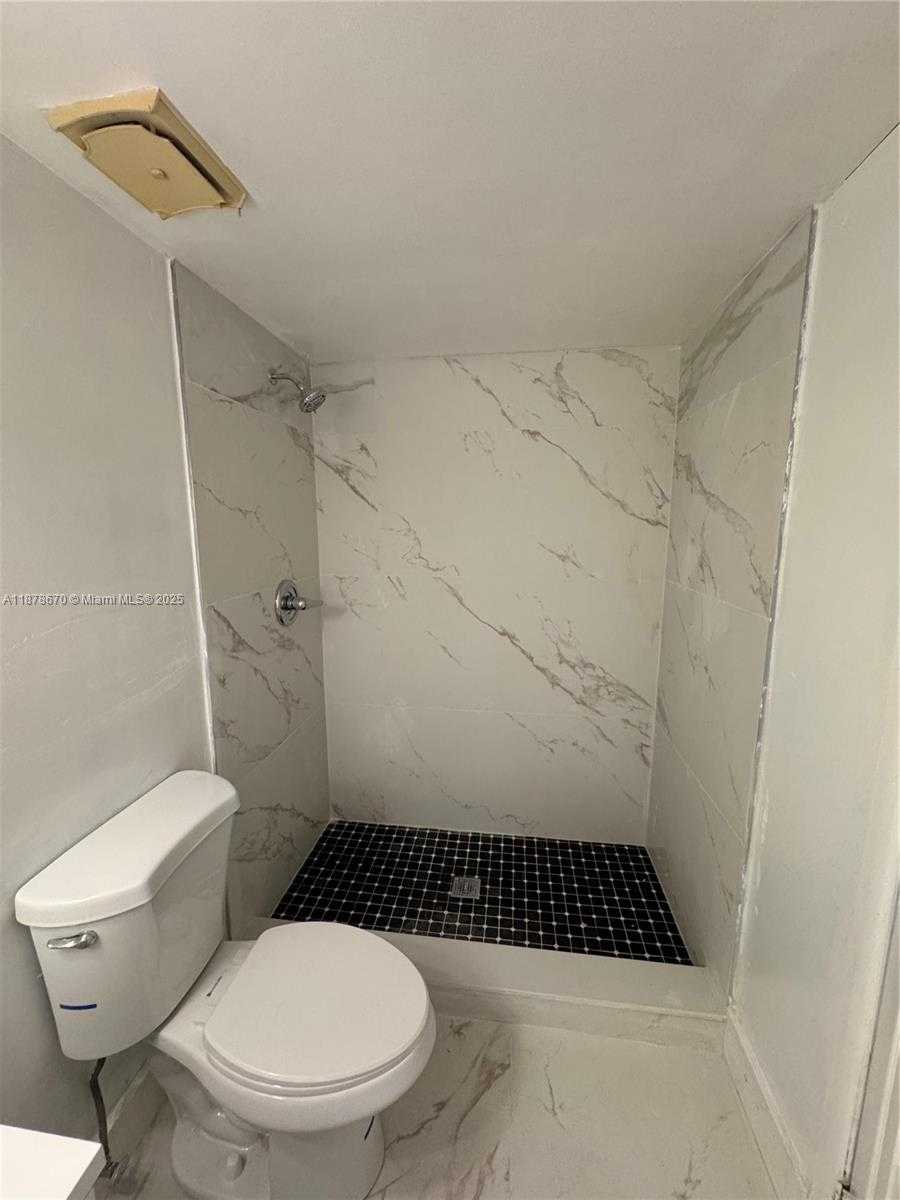 Small Image of 10353 NORTH KENDALL DR #BB2, Miami Number 9