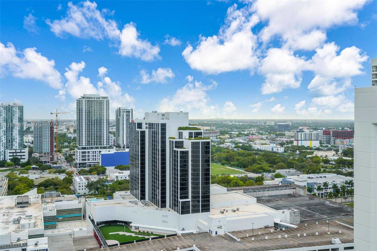 Small Image of 555 NORTH EAST 15TH ST #PH-D, Miami Number 23