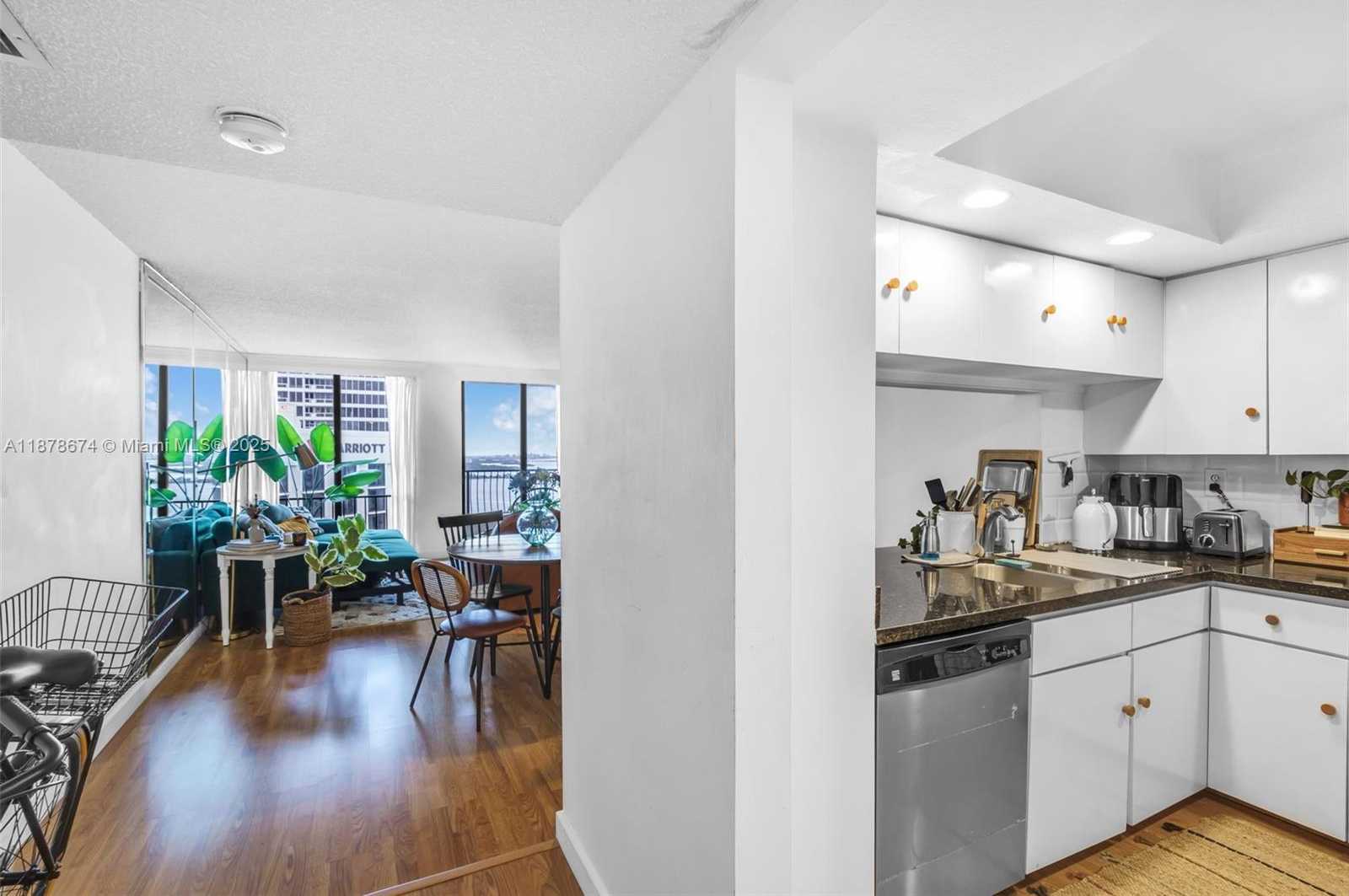 Small Image of 555 NORTH EAST 15TH ST #PH-D, Miami Number 7