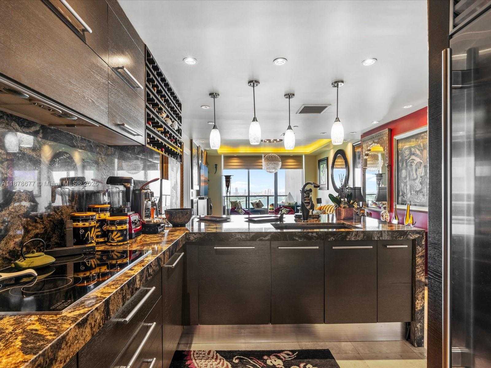 Small Image of 900 BISCAYNE BLVD #3709, Miami Number 12