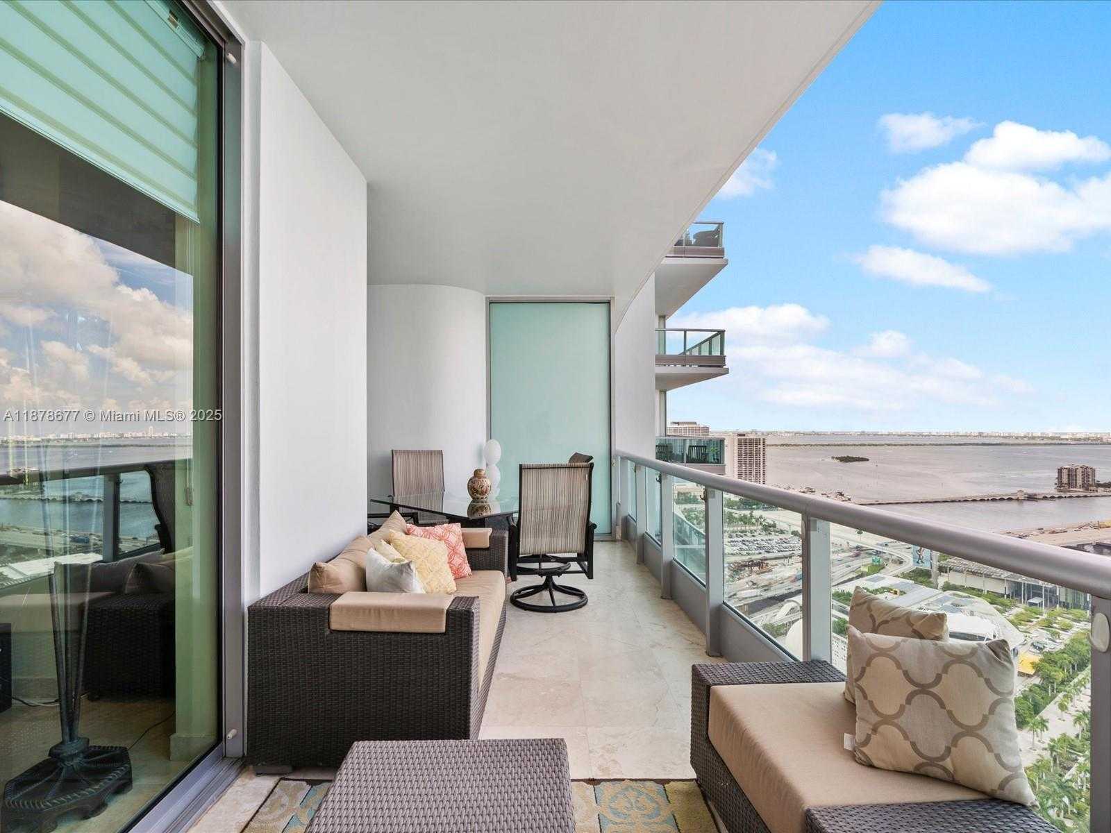 Small Image of 900 BISCAYNE BLVD #3709, Miami Number 24