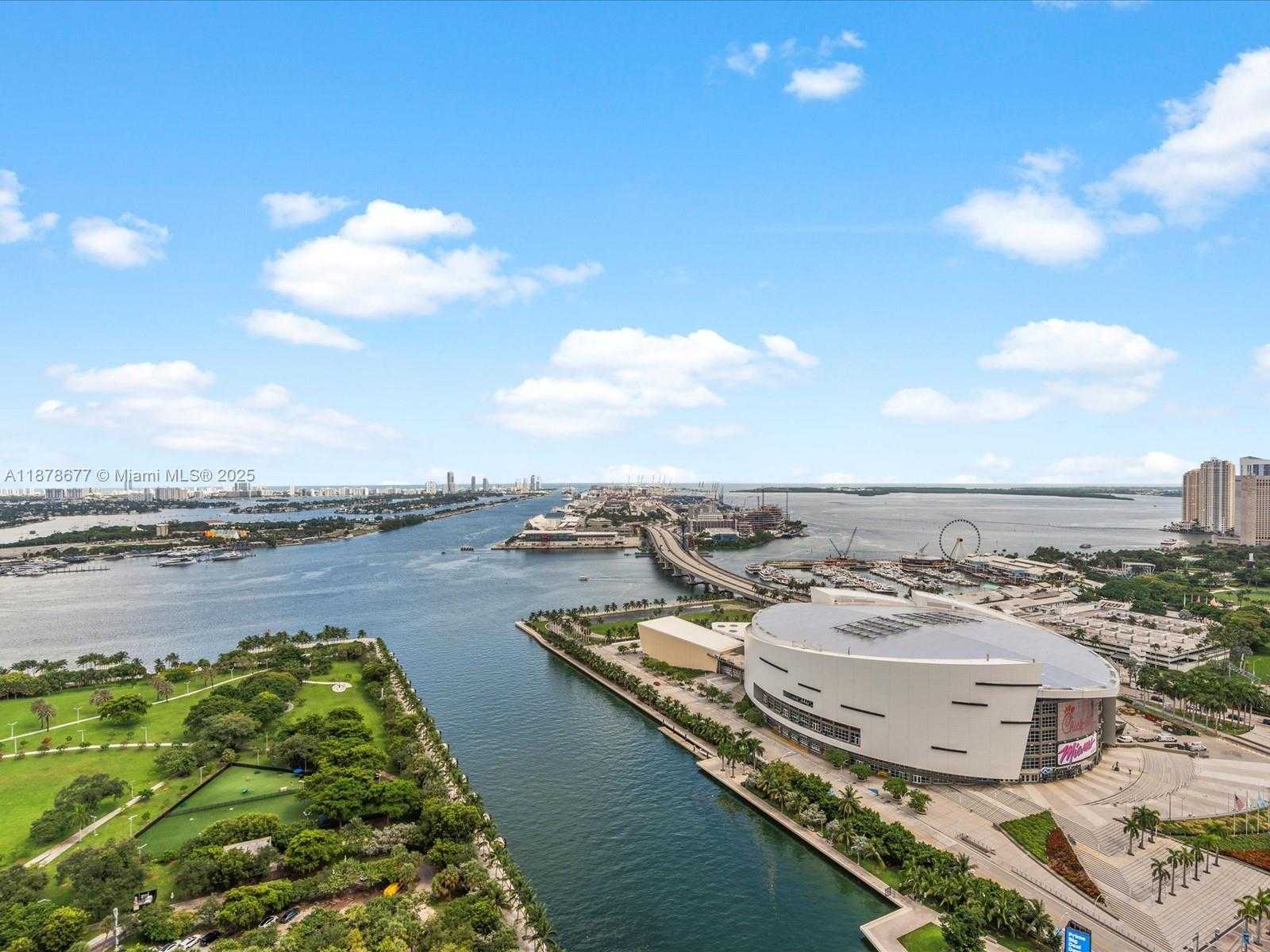 Small Image of 900 BISCAYNE BLVD #3709, Miami Number 3