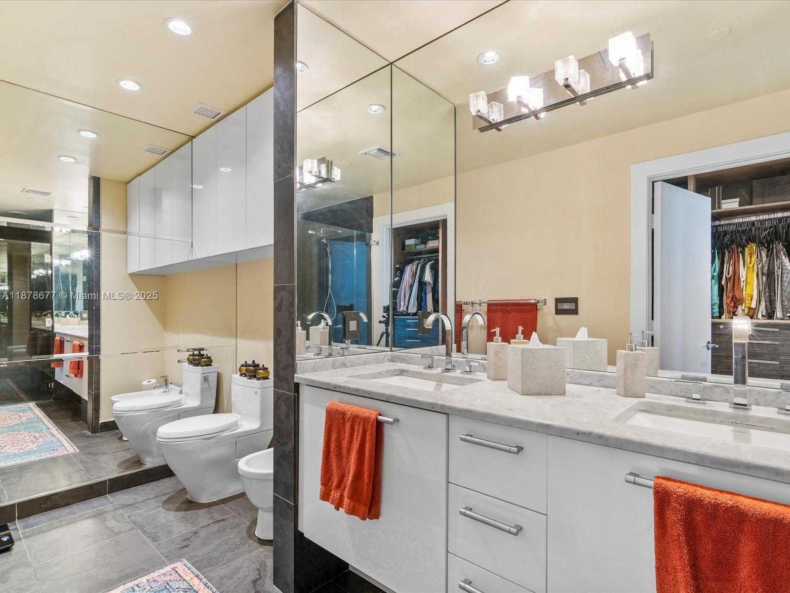 Small Image of 900 BISCAYNE BLVD #3709, Miami Number 31