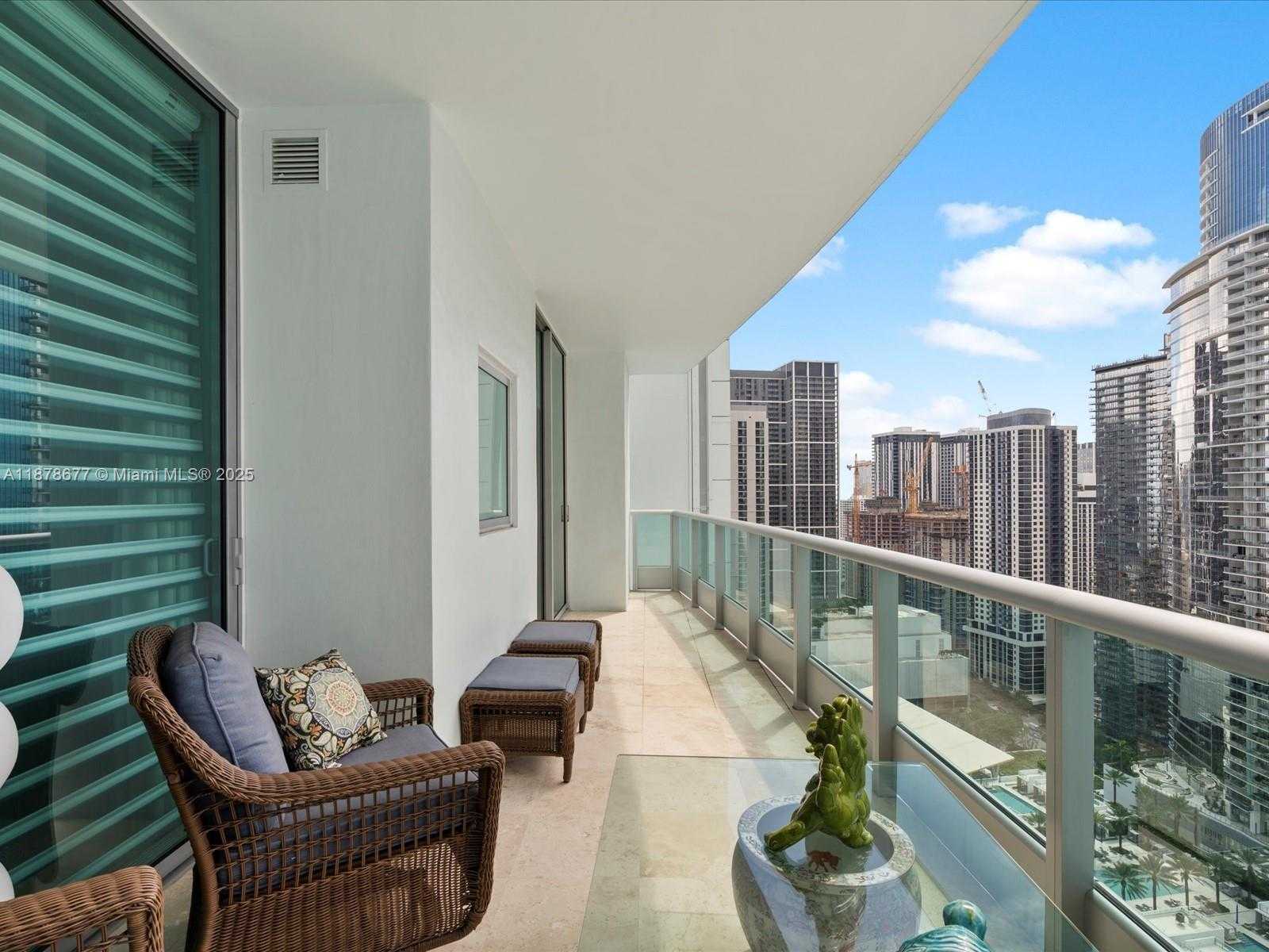 Small Image of 900 BISCAYNE BLVD #3709, Miami Number 45