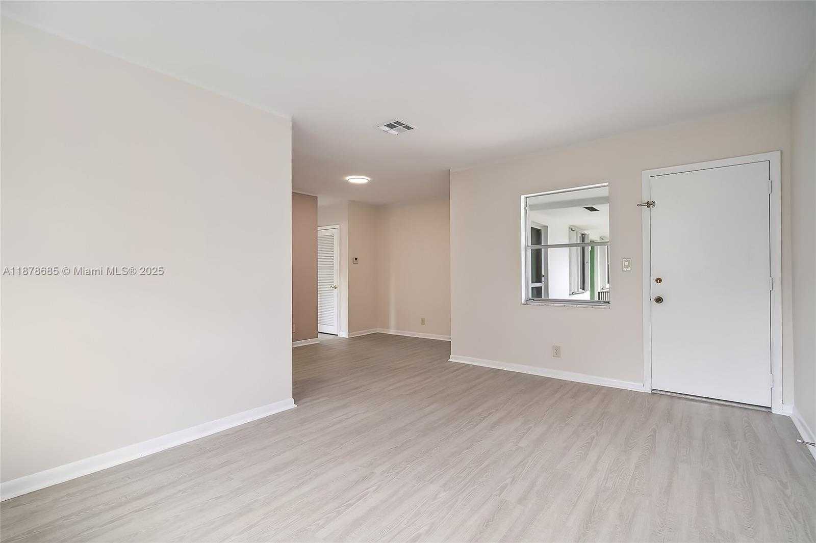 Small Image of 1824 MONROE ST #7, Hollywood Number 10