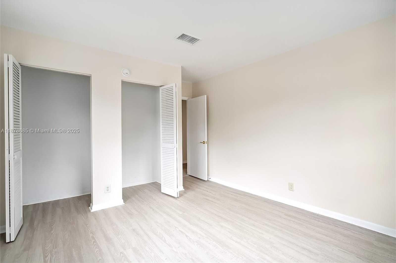 Small Image of 1824 MONROE ST #7, Hollywood Number 19