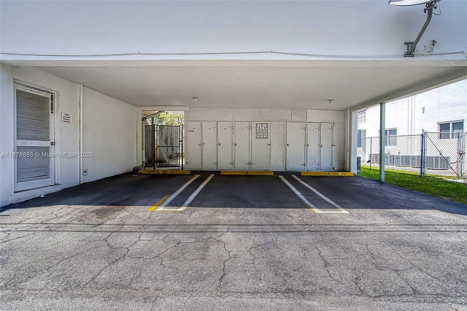 Small Image of 1824 MONROE ST #7, Hollywood Number 25
