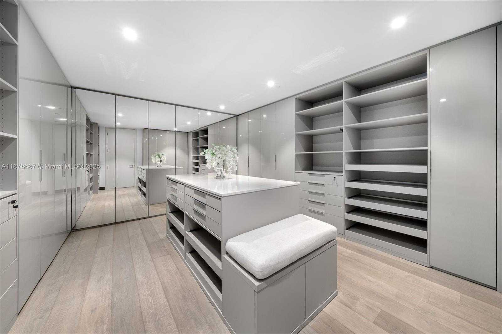 Small Image of 9349 COLLINS AVE #406, Surfside Number 10