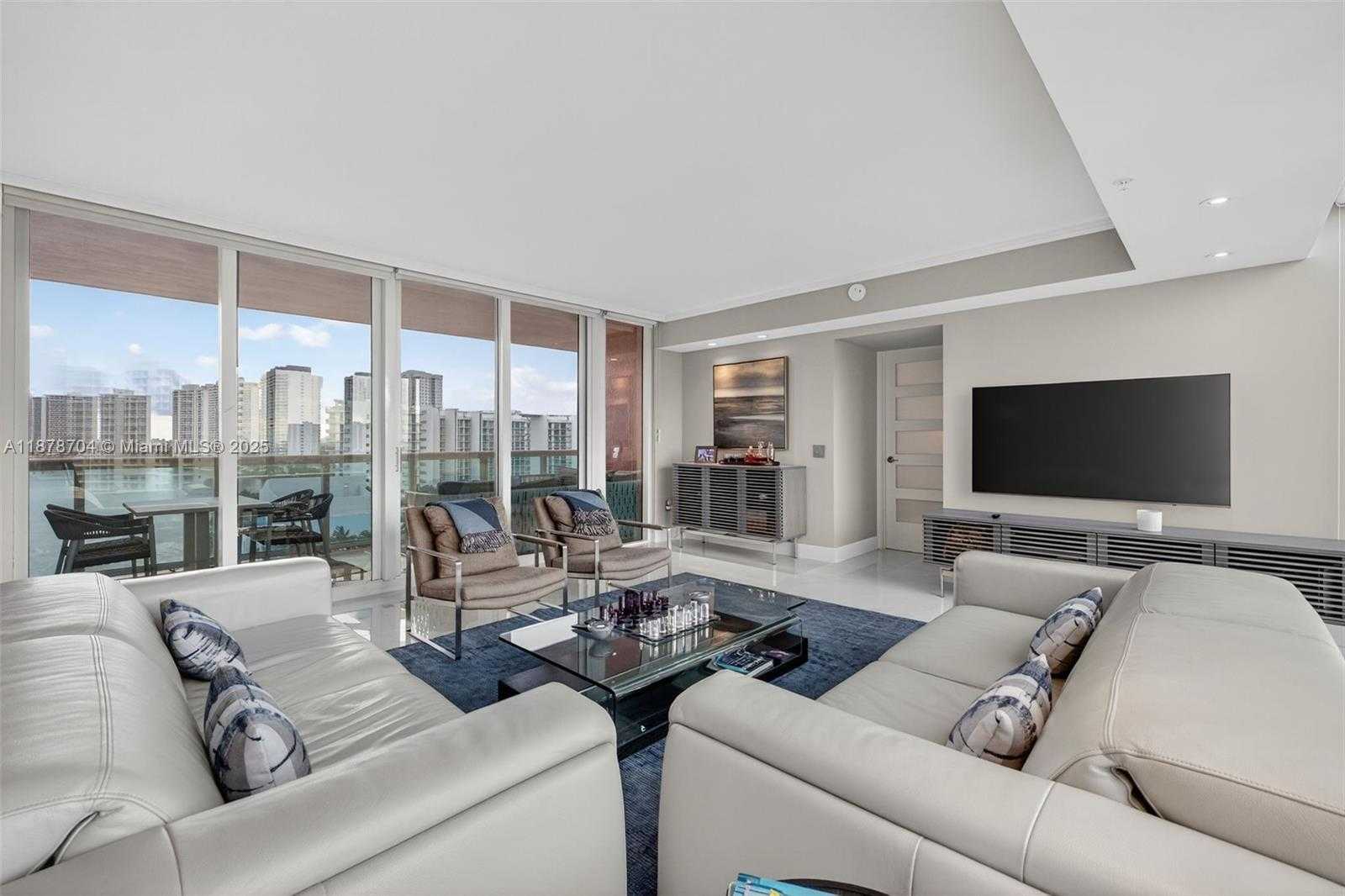 Small Image of 3370 HIDDEN BAY DR #1115, Aventura Number 16