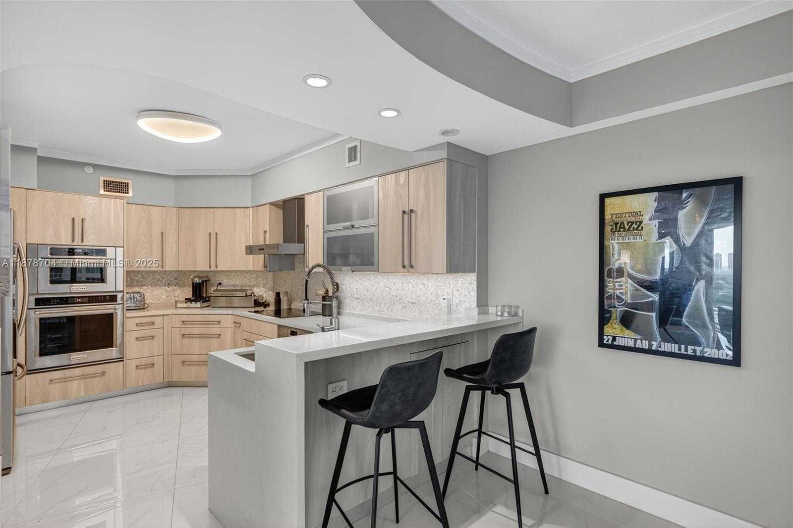 Small Image of 3370 HIDDEN BAY DR #1115, Aventura Number 18