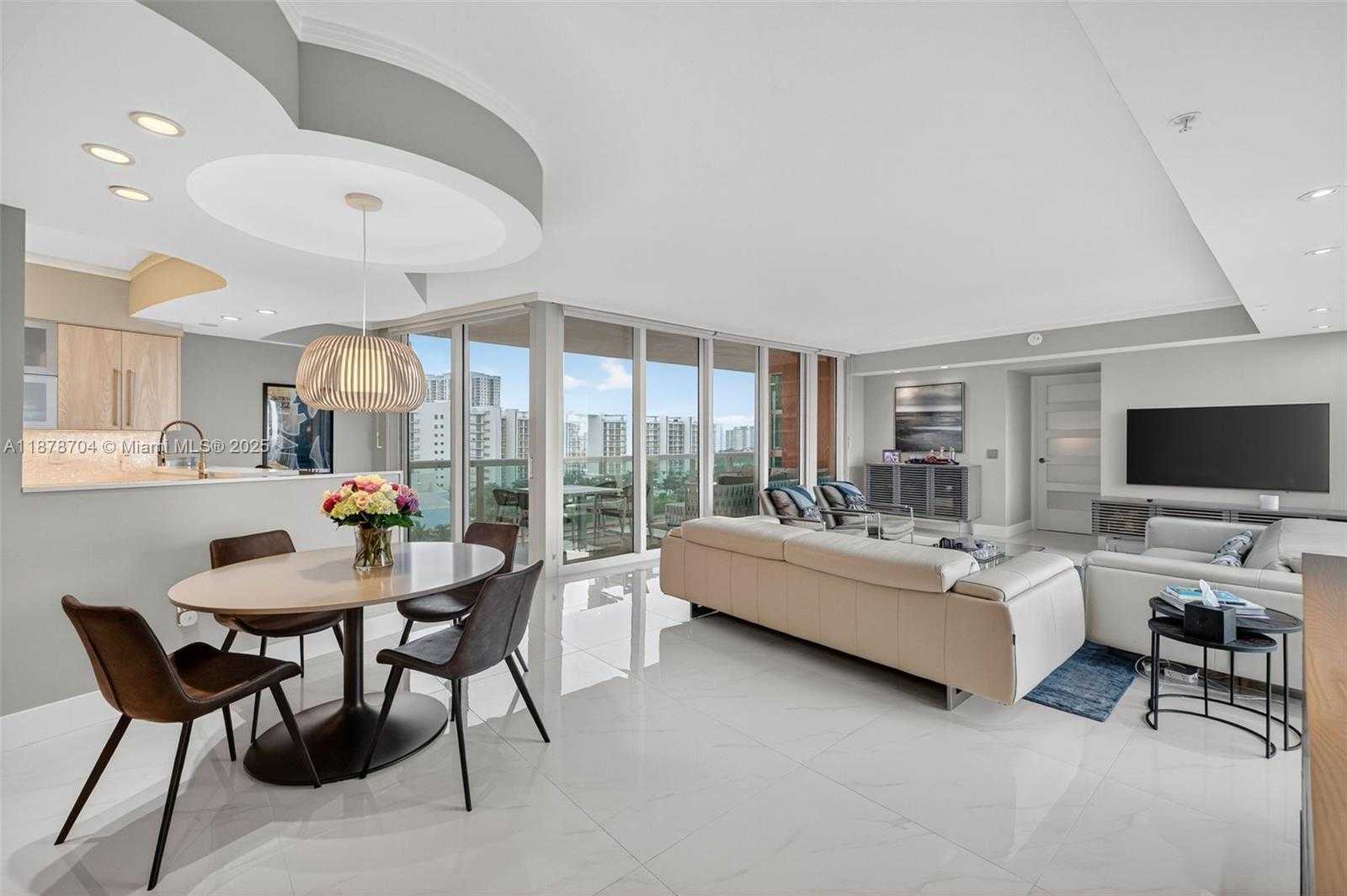 Small Image of 3370 HIDDEN BAY DR #1115, Aventura Number 2