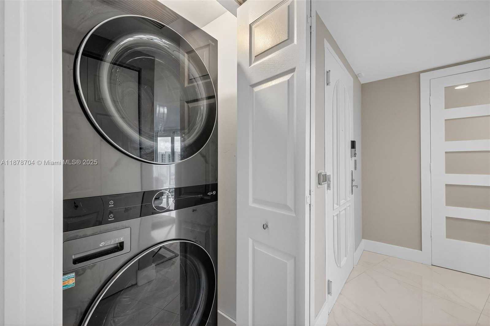 Small Image of 3370 HIDDEN BAY DR #1115, Aventura Number 32