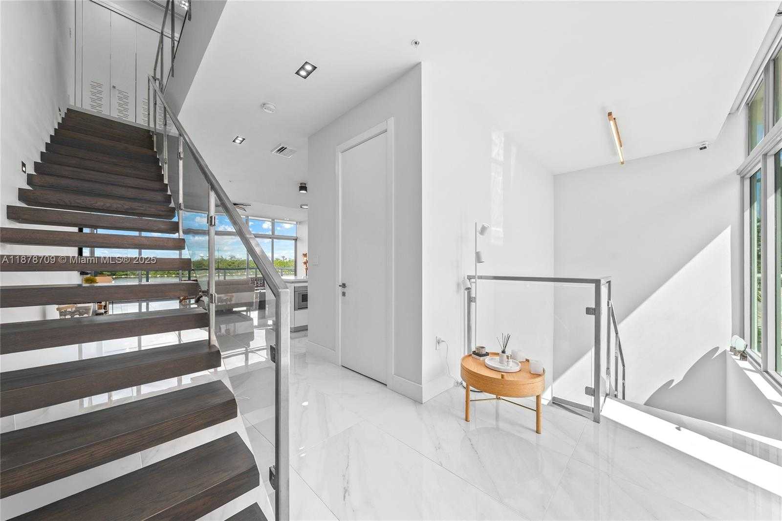 Small Image of 2890 NORTH OCEAN DR, Hollywood Number 12