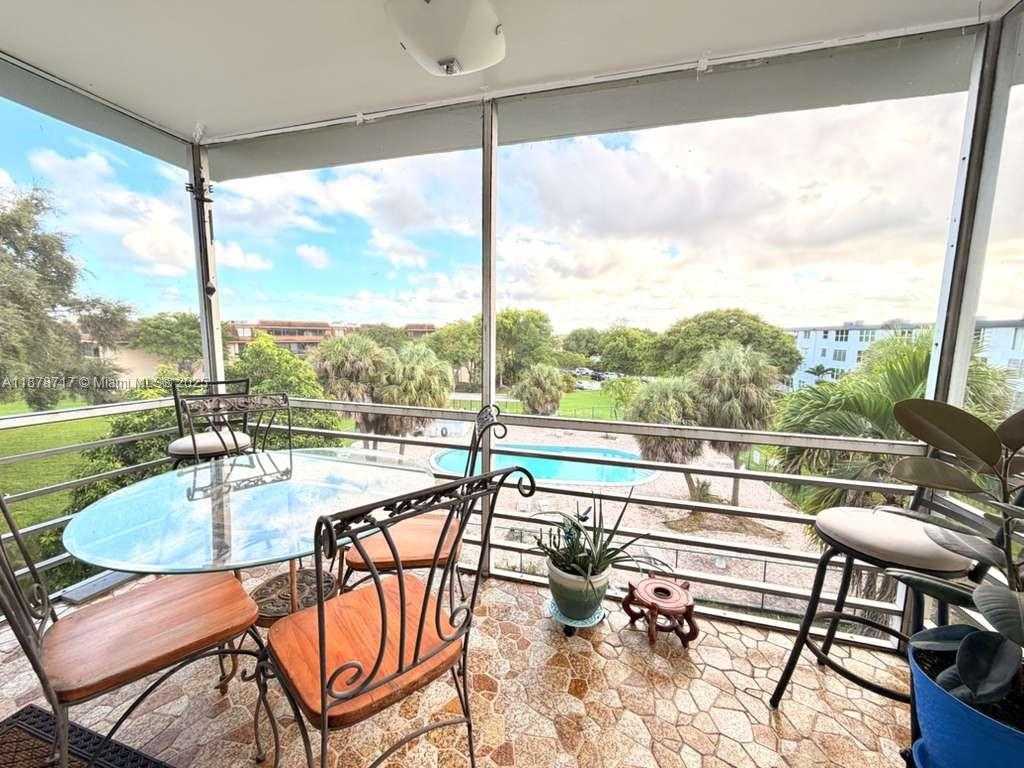 Small Image of 441 NORTH EAST 195TH ST #412, Miami Number 17