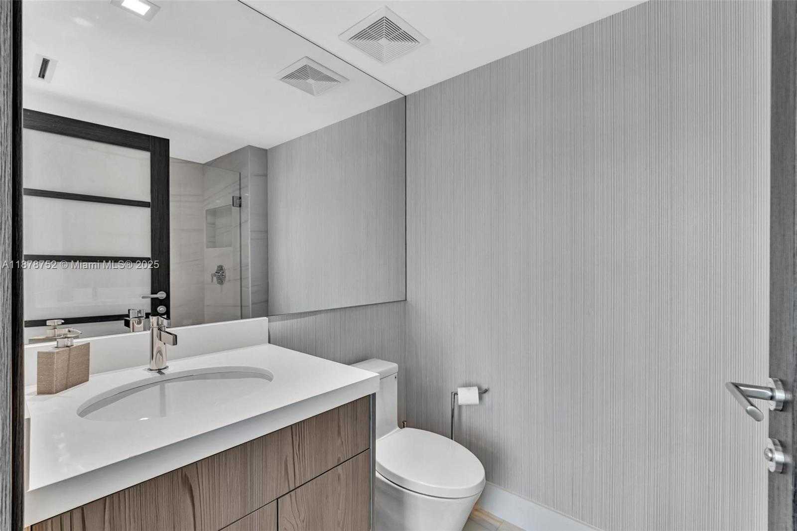 Small Image of 101 SOUTH FORT LAUDERDALE BEACH BLVD #1201, Fort Lauderdale Number 62
