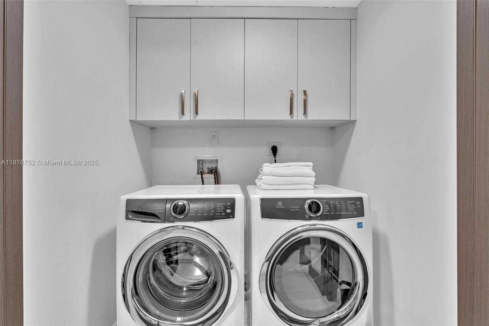 Small Image of 101 SOUTH FORT LAUDERDALE BEACH BLVD #1201, Fort Lauderdale Number 63