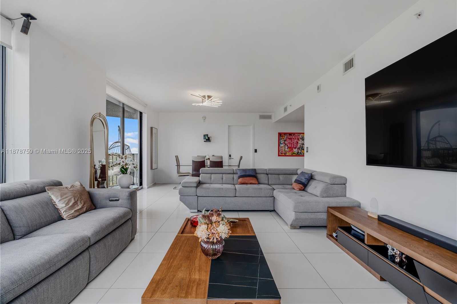 Small Image of 5252 NORTH WEST 85TH AVE #1402, Doral Number 19