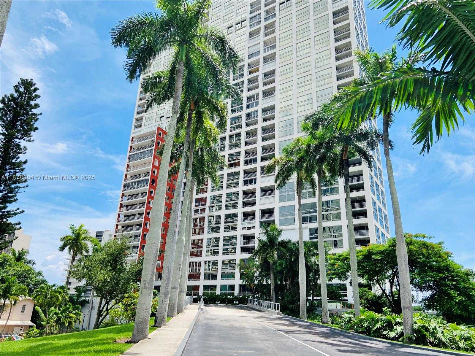 Small Image of 1541 BRICKELL AVE #A3002, Miami Number 42