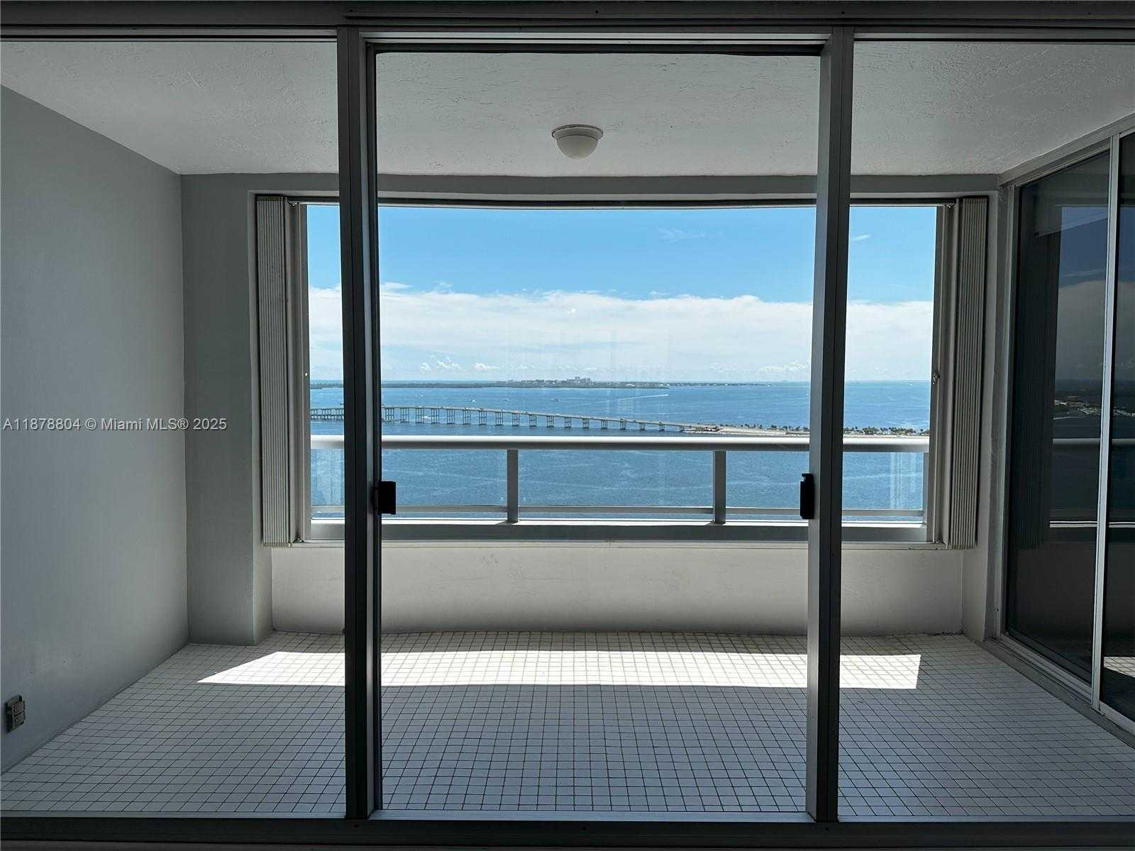 Small Image of 1541 BRICKELL AVE #A3002, Miami Number 6