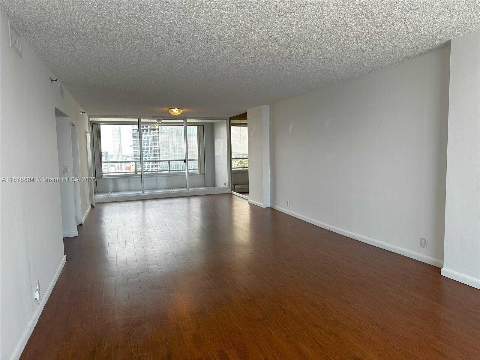 Small Image of 1541 BRICKELL AVE #A3002, Miami Number 9