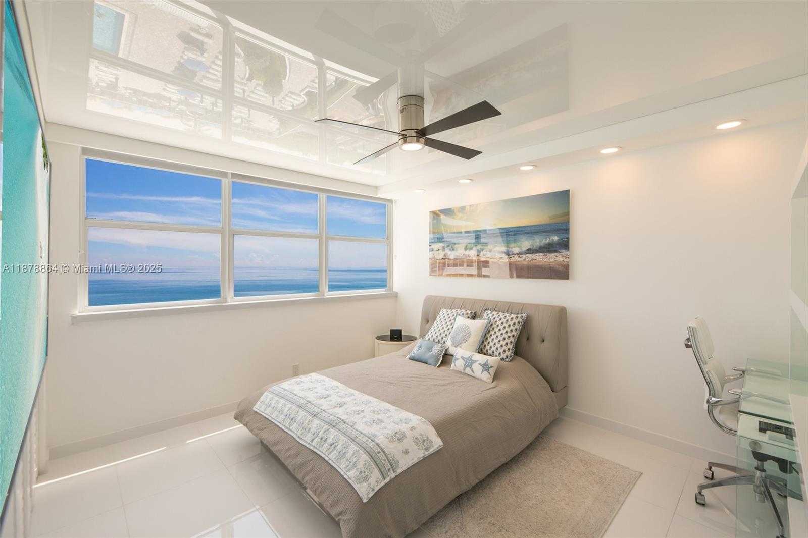 Small Image of Hallandale Beach Number 20