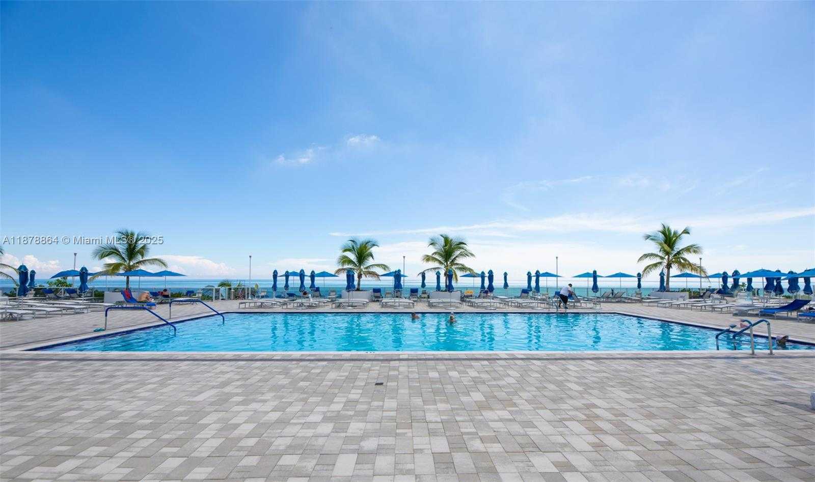 Small Image of Hallandale Beach Number 31
