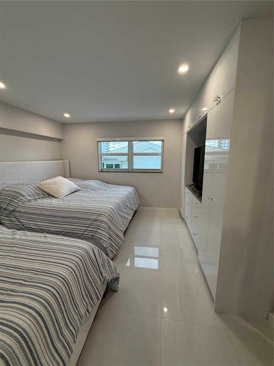 Small Image of 901 SOUTH SURF RD #306, Hollywood Number 27
