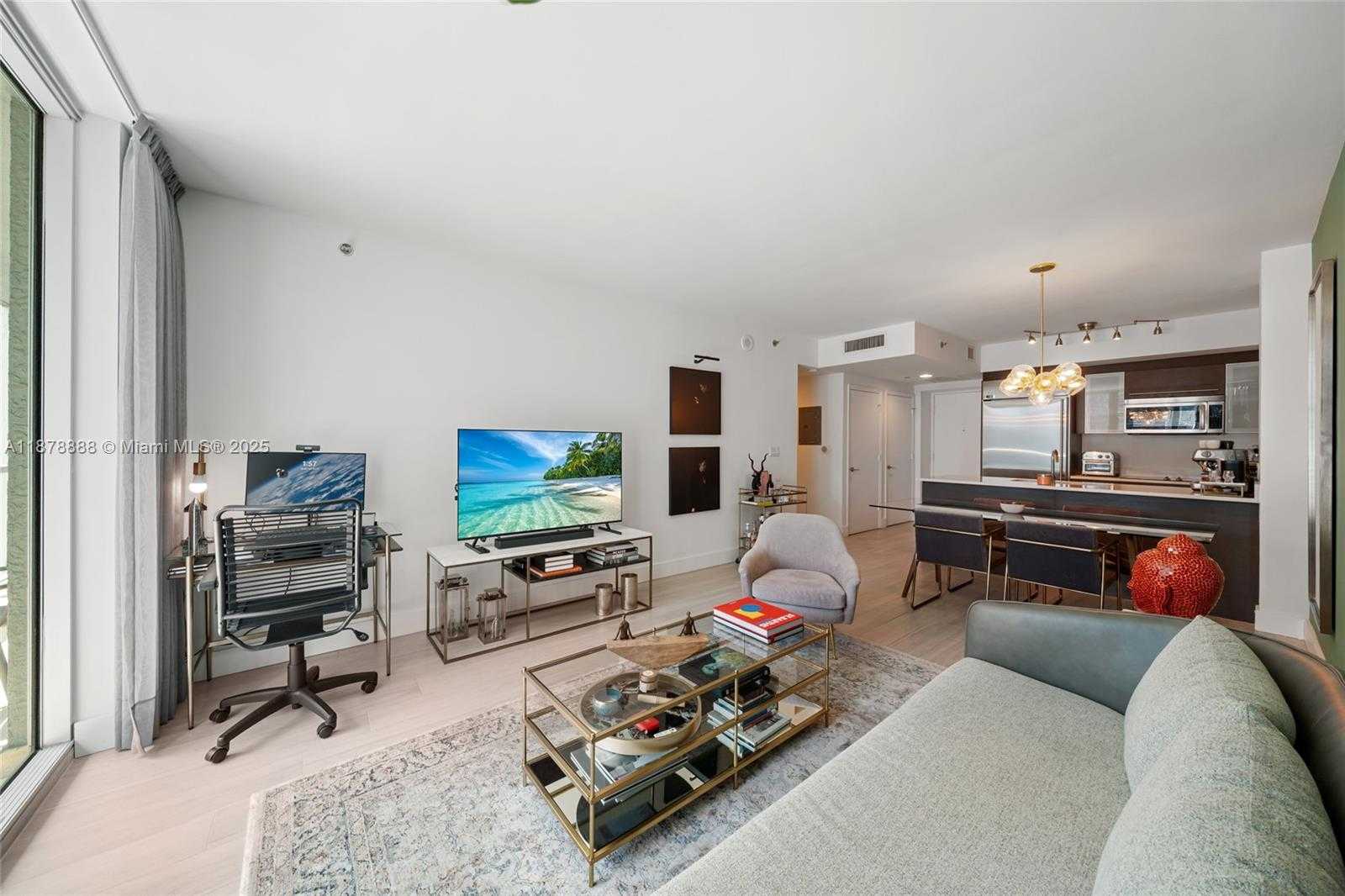 Small Image of 55 SOUTH EAST 6TH ST #1908, Miami Number 24