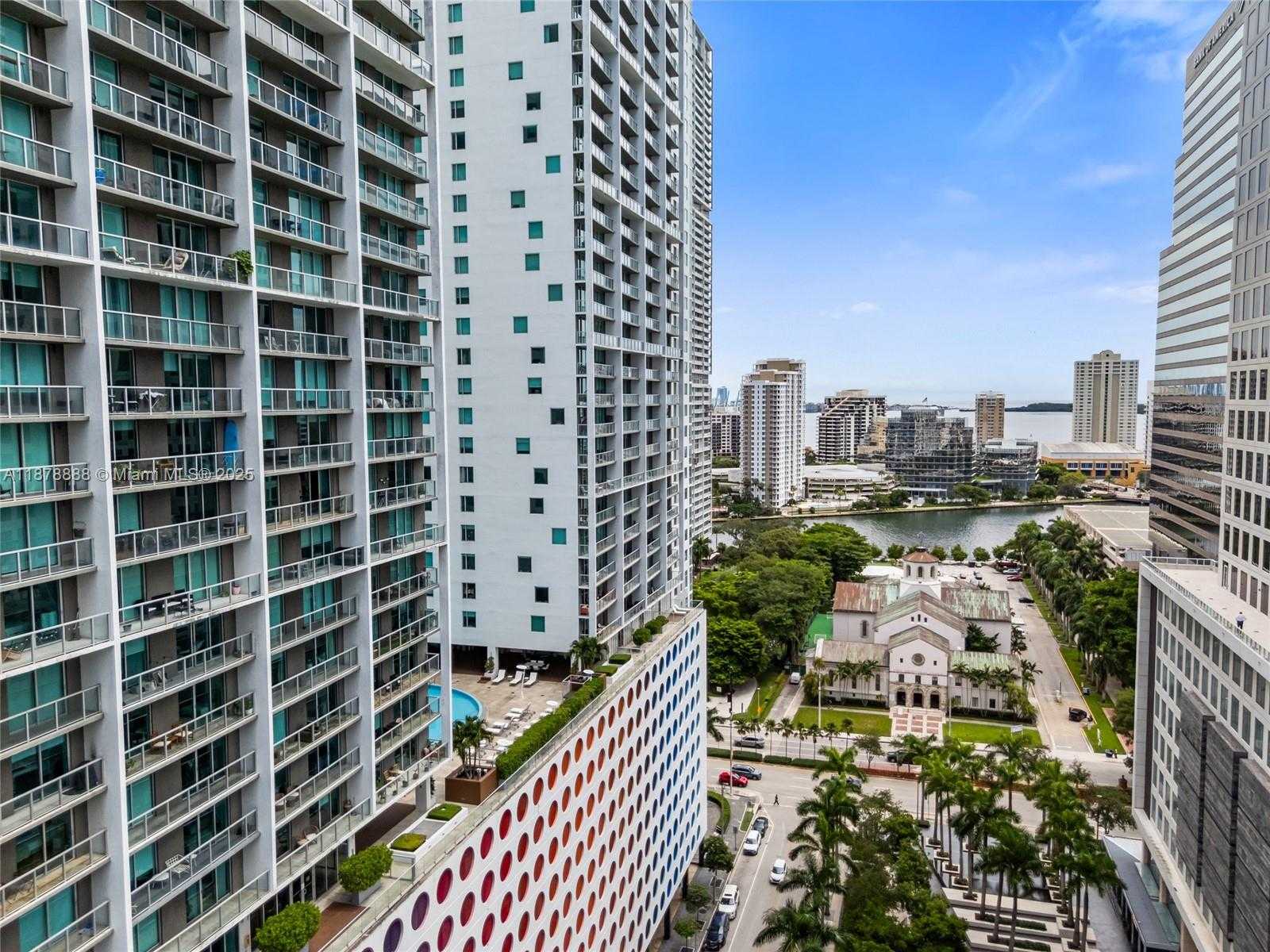 Small Image of 55 SOUTH EAST 6TH ST #1908, Miami Number 6