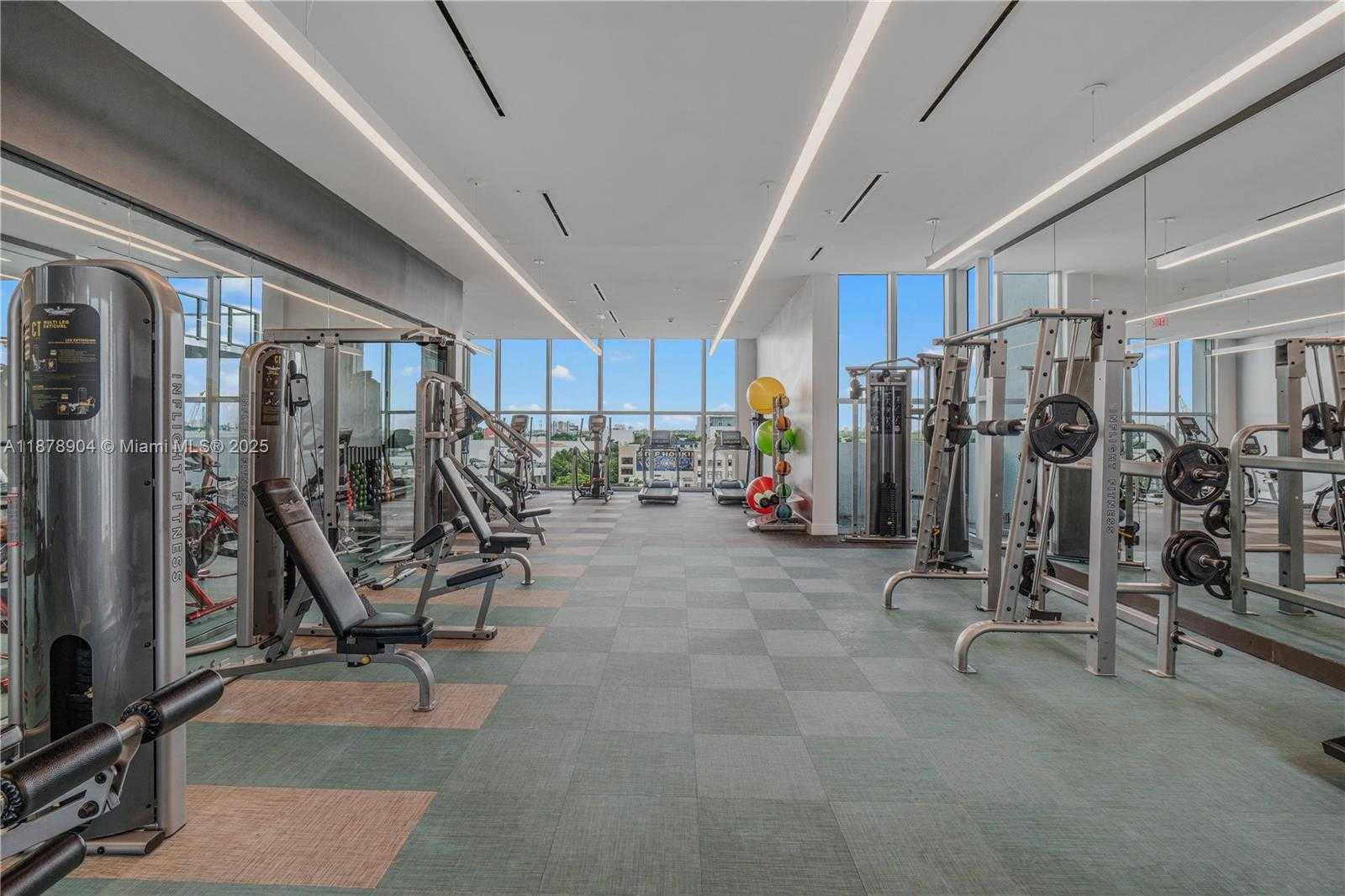 Small Image of 3900 BISCAYNE BLVD #S-904, Miami Number 18