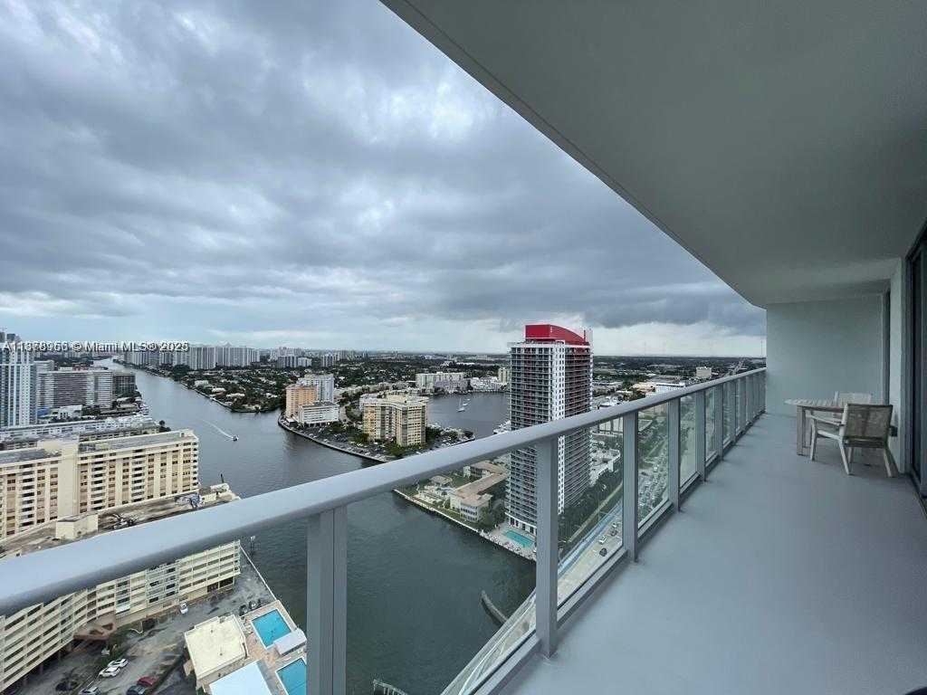 Small Image of 4010 SOUTH OCEAN DR #R1409, Hollywood Number 11