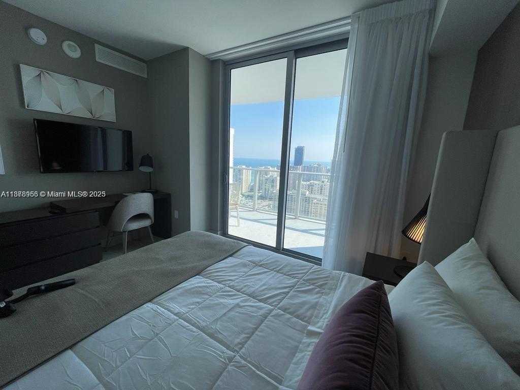 Small Image of 4010 SOUTH OCEAN DR #R1409, Hollywood Number 8