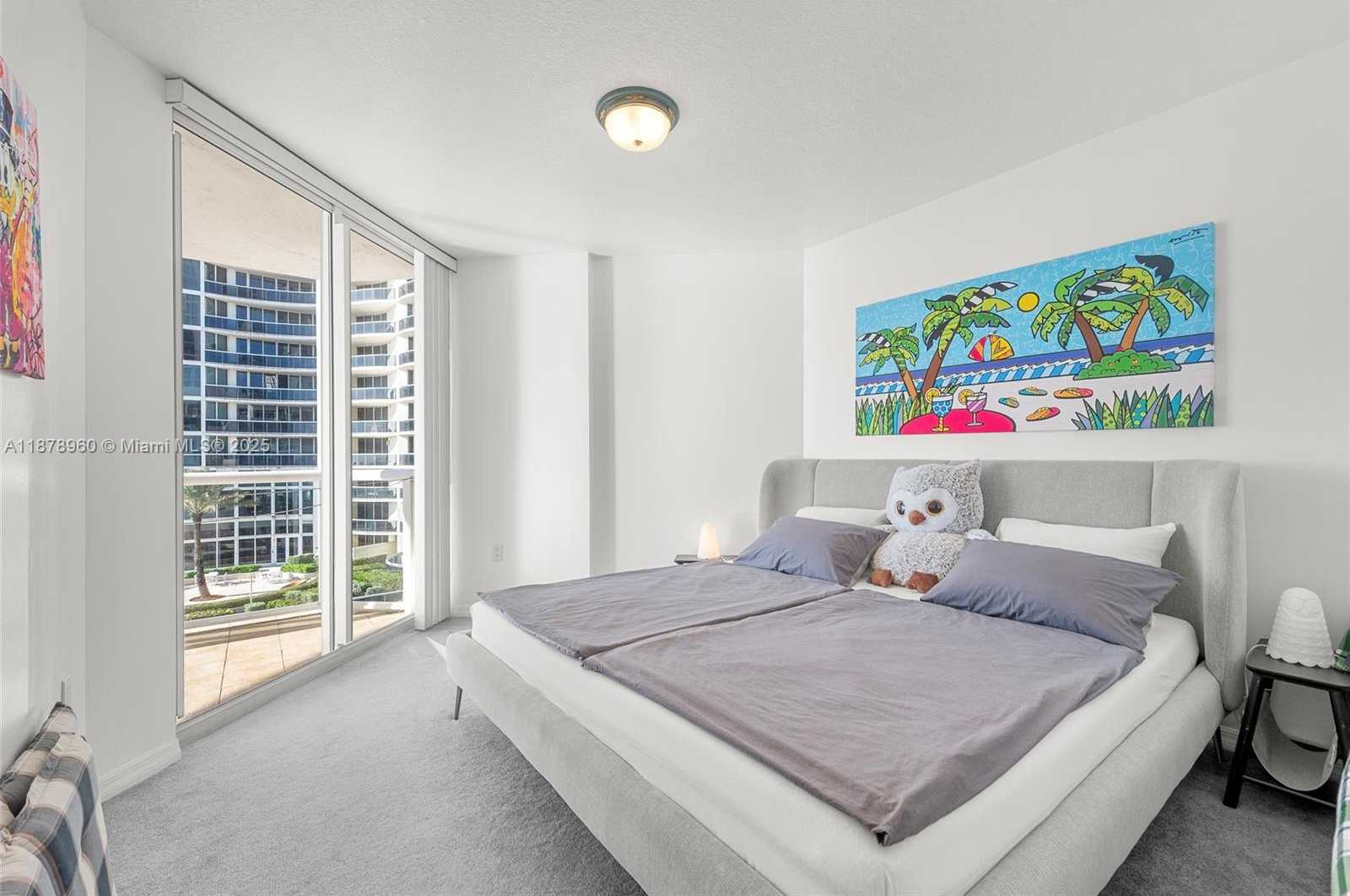Small Image of 17275 COLLINS AVE #804, Sunny Isles Beach Number 3