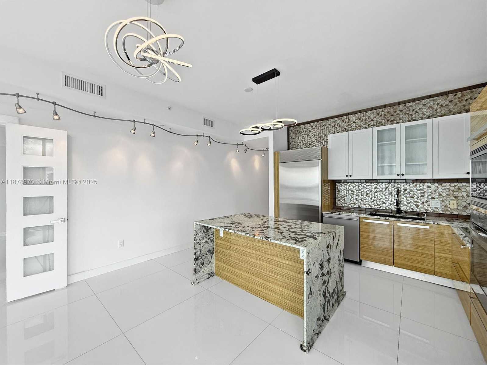 Small Image of 2020 NORTH BAYSHORE DR #3701, Miami Number 15