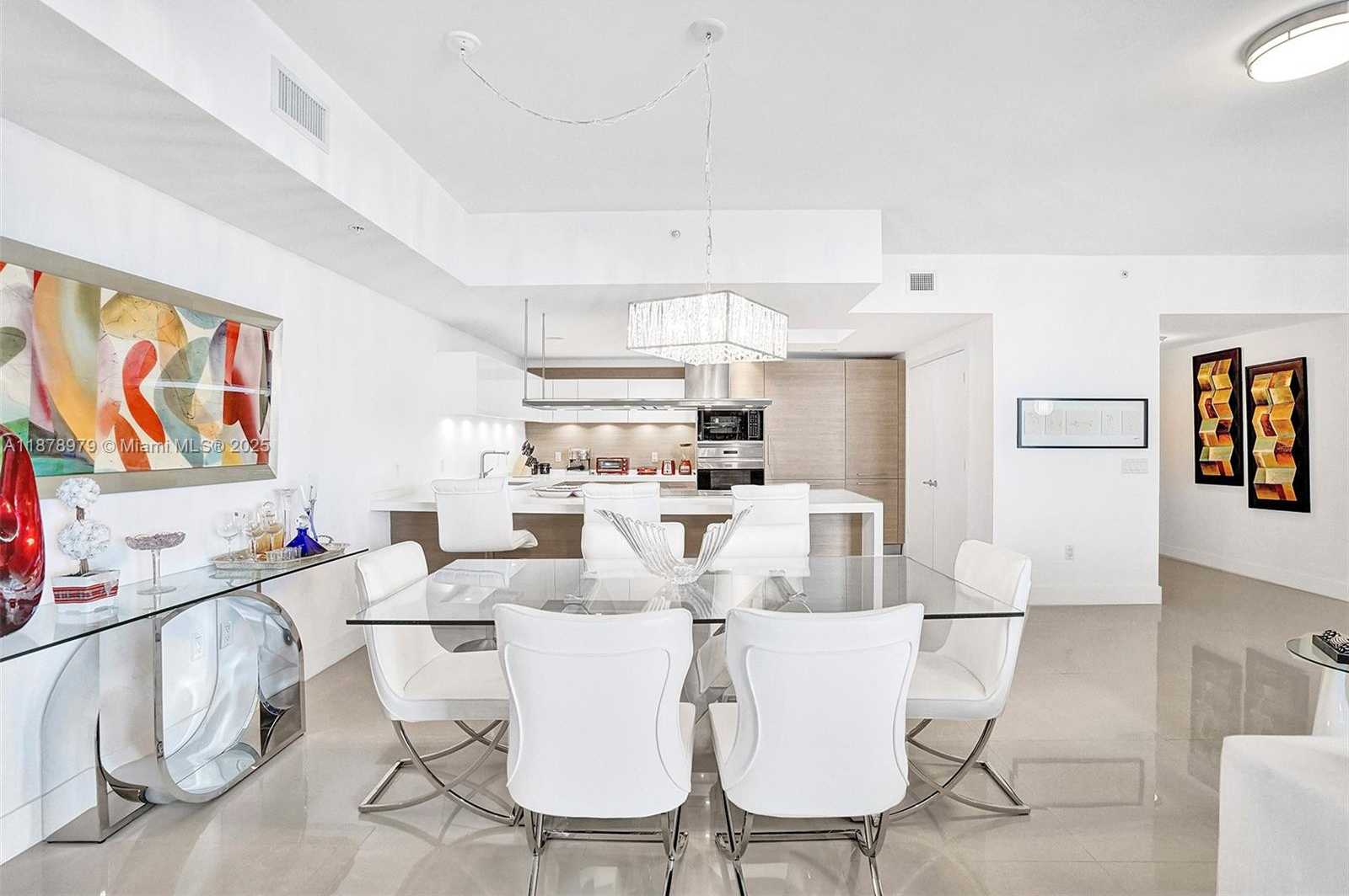 Small Image of 17301 BISCAYNE BLVD #1207, North Miami Beach Number 14