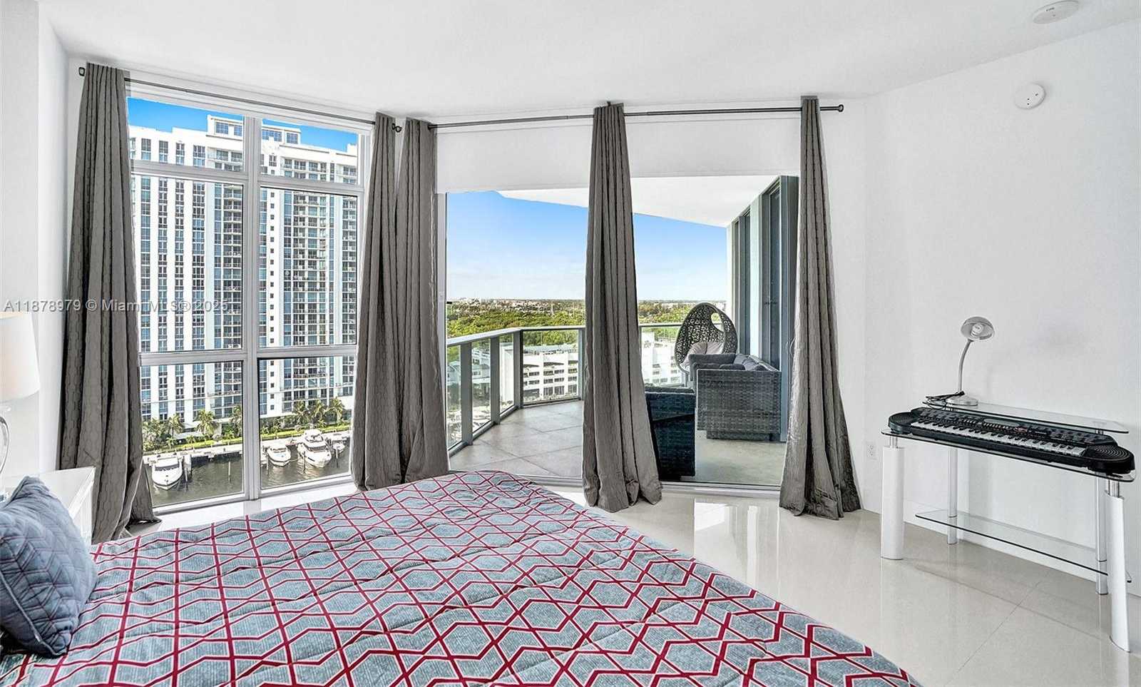 Small Image of 17301 BISCAYNE BLVD #1207, North Miami Beach Number 32